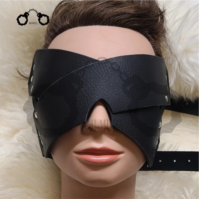 Classic Role Play Leather Blindfold